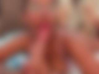 SweettCandyy-1's Live Sex Cam Show