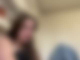 Live cam show with TomekaKlosner - Athletic College on Camsoda