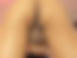 Live cam show with Andrew-Reed - Anal Toys on AdultVida.com