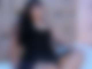 AnniaHart's Live Sex Cam Show