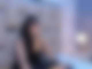 AnniaHart's Live Sex Cam Show