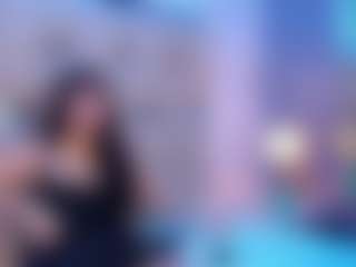 AnniaHart's Live Sex Cam Show