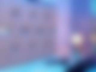 AnniaHart's Live Sex Cam Show