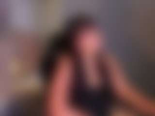 AnniaHart's Live Sex Cam Show