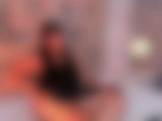 Live cam show with AnniaHart - HD on Dolls Live