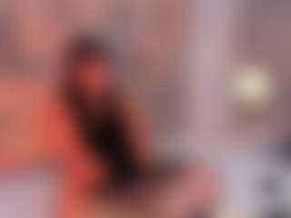 Live cam show with AnniaHart - New Teen (18+) on Dolls Live