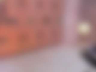 AnniaHart's Live Sex Cam Show