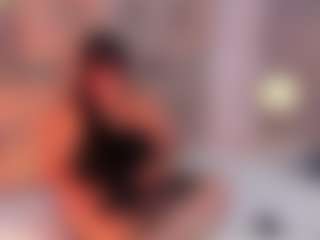 AnniaHart's Live Sex Cam Show