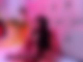 AnniaHart's Live Sex Cam Show