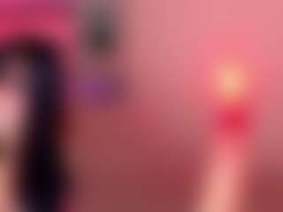 AnniaHart's Live Sex Cam Show