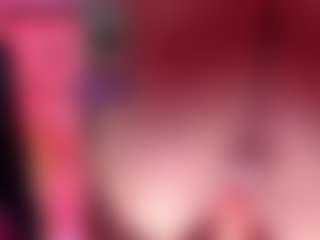 AnniaHart's Live Sex Cam Show