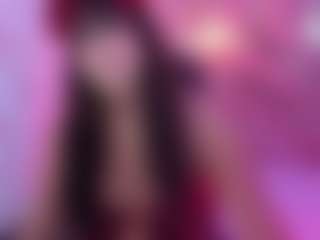 AnniaHart's Live Sex Cam Show