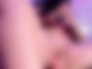 AnniaHart's Live Sex Cam Show