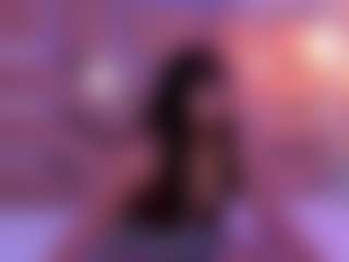 AnniaHart's Live Sex Cam Show