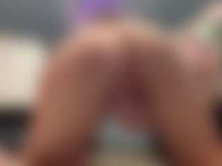 Live cam show with badgir11 - Worship on Camsoda