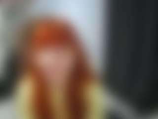 Spettacolo in cam dal vivo con Stella - Cute su Camsoda