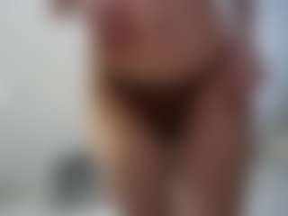 Live cam show with Stella - Cute on Camsoda