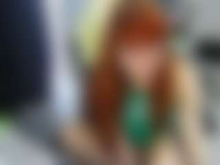 Live cam show with Stella - Brown Eyes on Streamer API