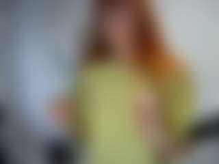 Live cam show with Stella - Oil on Camsoda