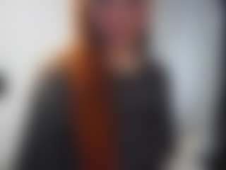 Live cam show with Stella - Erotic Dance on Lustler