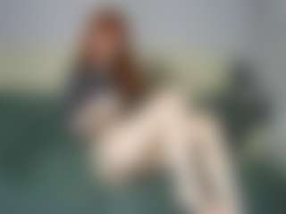 Live cam show with Stella - Dirty Talk on CamClone