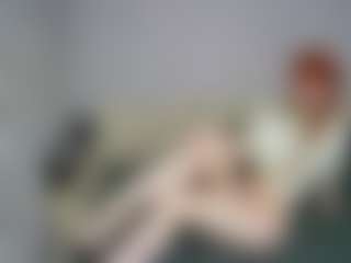 Live cam show with Stella - Athletic College on Camsoda