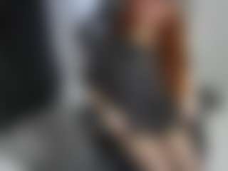 Live cam show with Stella - Joi on StripNow