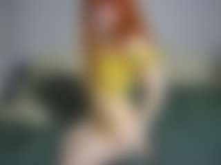 Live cam show with Stella - Erotic Dance on SinfulBabes