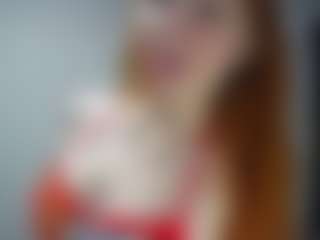 Live cam show with Stella - Red Hair Cum on Hubzter Live