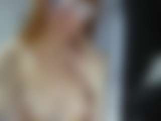 Stella's Live Sex Cam Show