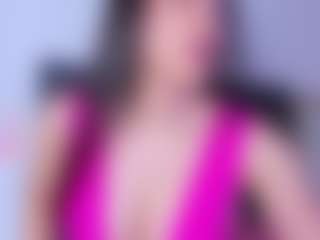Live cam show with Elisabetta0o - Green Eyes on Camsoda