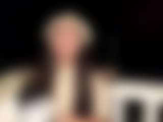 Lora's Live Sex Cam Show
