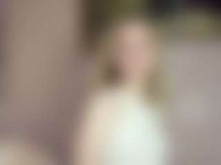 LedaFrugoli's Live Sex Cam Show