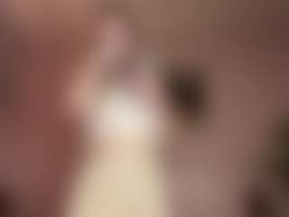 Live-camshow met LedaFrugoli - Body Massage op Camsoda