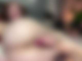 Milavane's Live Sex Cam Show