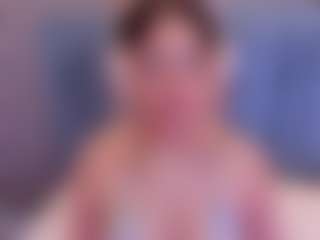 Live cam show with PrettySunlight - Facial Piercings on Camsoda Late Night