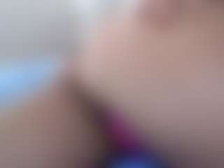 Live cam show with Wednesday14 - Wet on UwU Esports