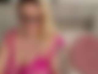 AmandaRise's Live Sex Cam Show