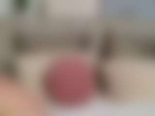 Live cam show with AmandaRise - New Toys on StripNow