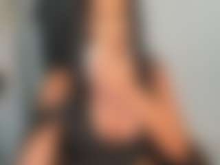 andreequeenn's Live Sex Cam Show