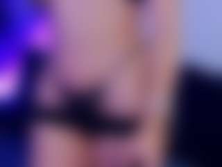Aveenaquinn's Live Sex Cam Show
