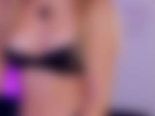 Aveenaquinn's Live Sex Cam Show
