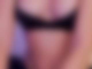 Aveenaquinn's Live Sex Cam Show