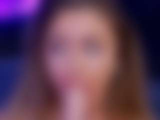 Aveenaquinn's Live Sex Cam Show