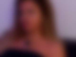 Live cam show with Aveenaquinn - Tattoos on Camsoda