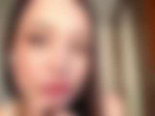 Eva's Live Sex Cam Show
