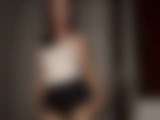 Eva's Live Sex Cam Show
