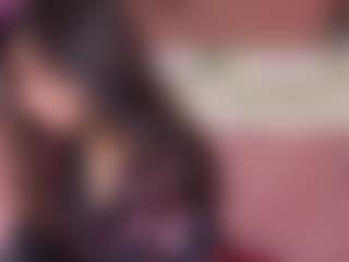 Live cam show with BunnyVicee - Gagging on Mixed Magazine Live