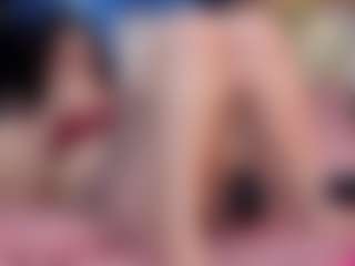 Live-camshow met BunnyVicee - Gagging op Camsoda