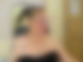 carolagomezz's Live Sex Cam Show